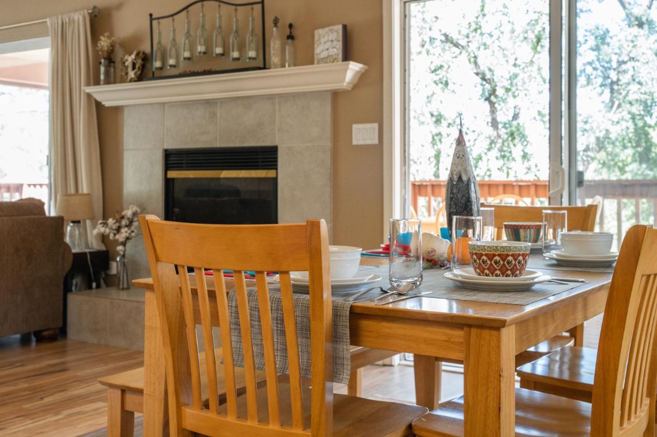 Lazy Squirrel - Cozy Family House With Full Game Room Kernville Exterior foto